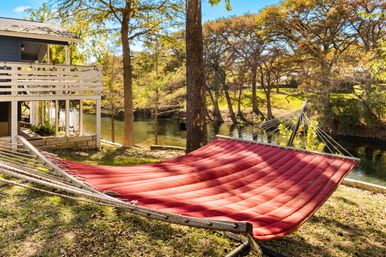 Water Haus the Perfect Riverfront Getaway image 6