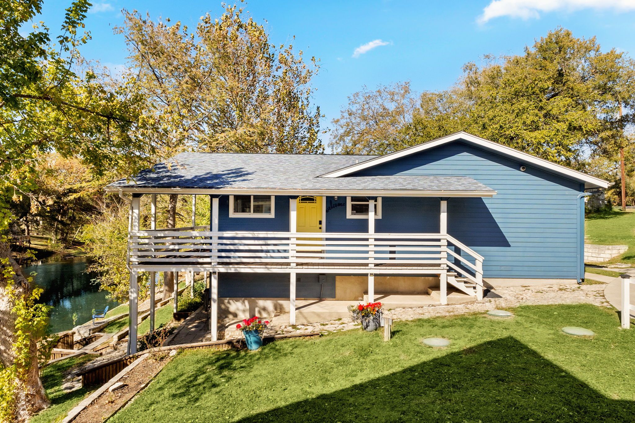 Water Haus the Perfect Riverfront Getaway image 1