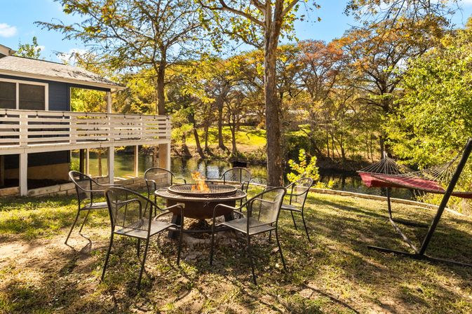 Water Haus the Perfect Riverfront Getaway image 28