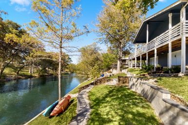 Water Haus the Perfect Riverfront Getaway image 25