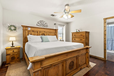 Hot Tub Farmhouse Vibes image 16