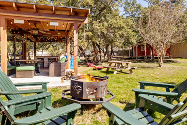 Hot Tub Farmhouse Vibes image 6