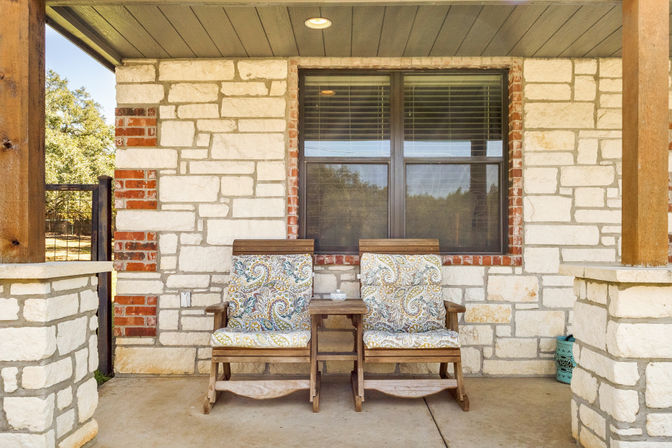 Hot Tub Farmhouse Vibes image 7