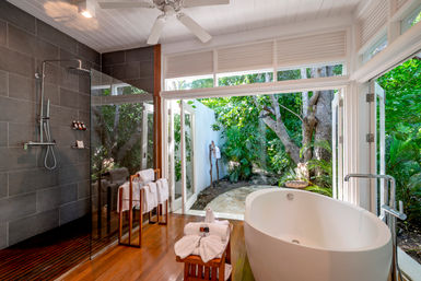 Villa Rosa: Luxury Ocean-View Villa with Private Gym, Spa, and Half Moon Club Access image 25