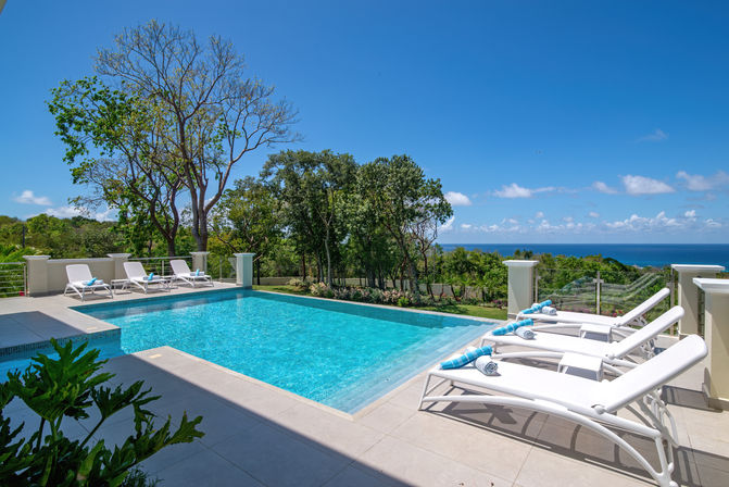 Bougain Villa: Luxury Villa with Staff, Pool & Half Moon Resort Membership in Montego Bay image 20