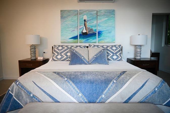 Bougain Villa: Luxury Villa with Staff, Pool & Half Moon Resort Membership in Montego Bay image 8