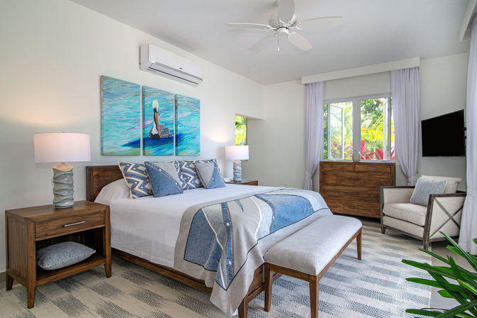 Bougain Villa: Luxury Villa with Staff, Pool & Half Moon Resort Membership in Montego Bay image 22