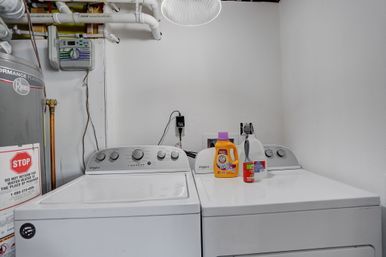 The Wolfe Den: 4BR Retreat with Game Room & Private Spa image 7