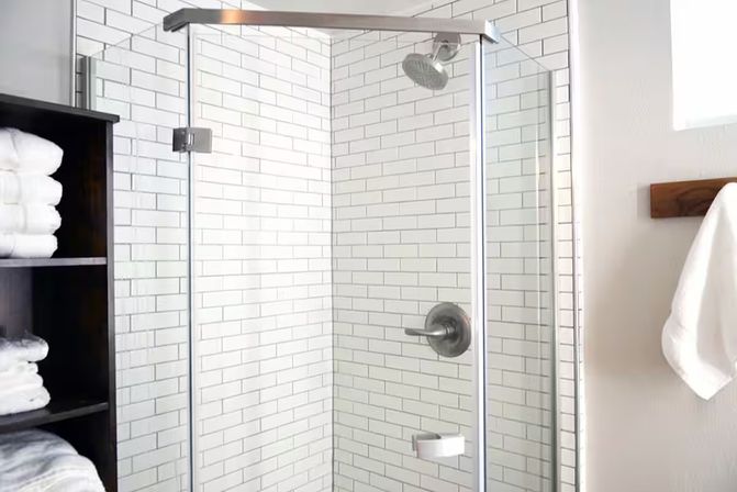 The Daphne: 4BR with Fenced Yard, Hot Tub, Home Theater + Gym image 31