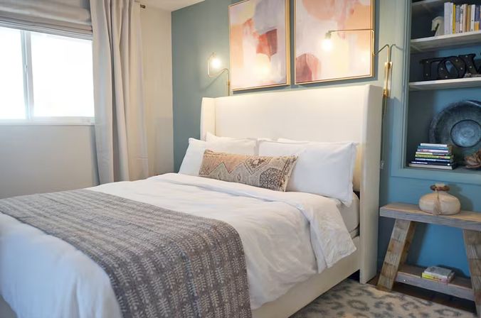 The Daphne: 4BR with Fenced Yard, Hot Tub, Home Theater + Gym image 20