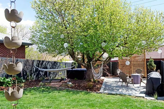 The Daphne: 4BR with Fenced Yard, Hot Tub, Home Theater + Gym image 1