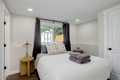 The Wolfe Den: 4BR Retreat with Game Room & Private Spa image 13