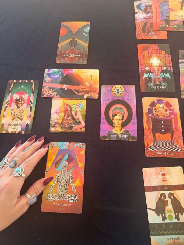 Intuitive Tarot Readings by Zoe image 3