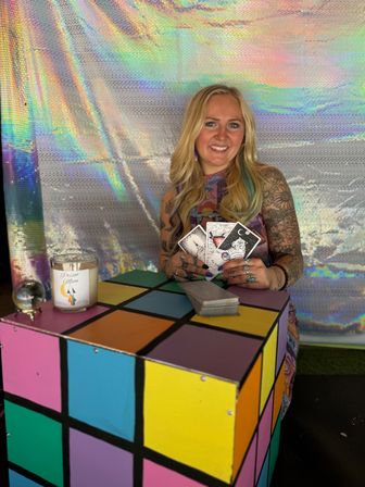 Intuitive Tarot Readings by Zoe image 8