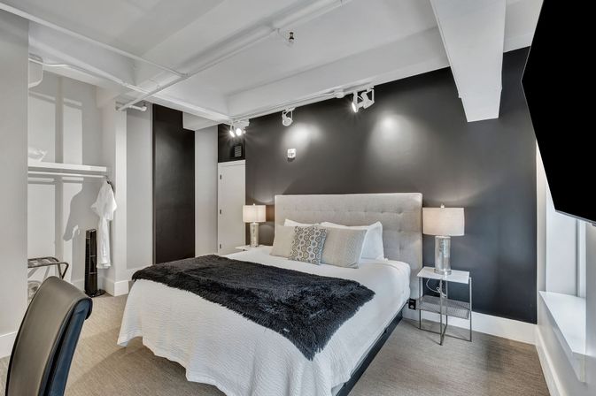 The Rustic Suite at The Maddox: Southern Charm Meets Luxury image 9