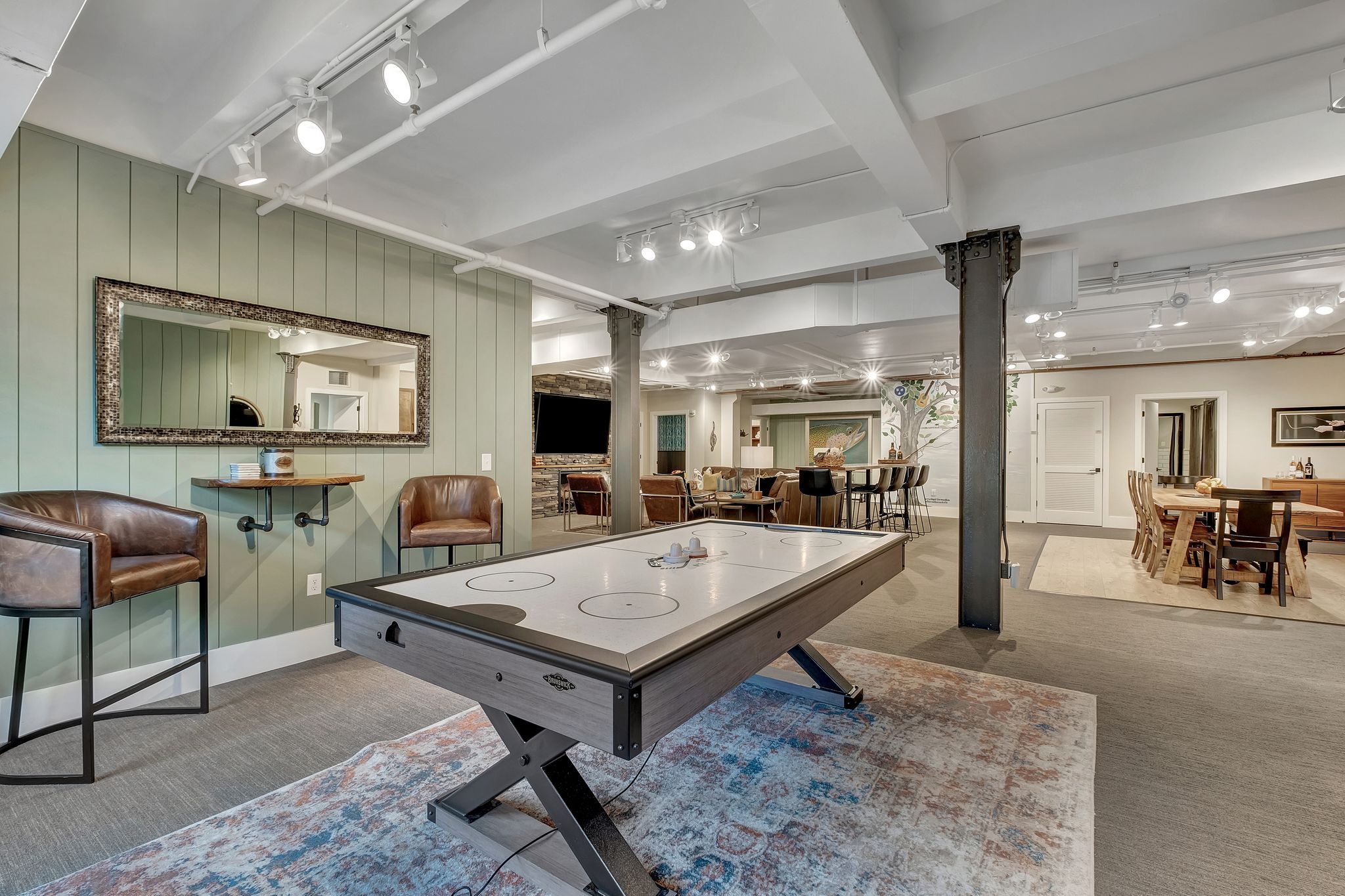 The Rustic Suite at The Maddox: Southern Charm Meets Luxury image 4