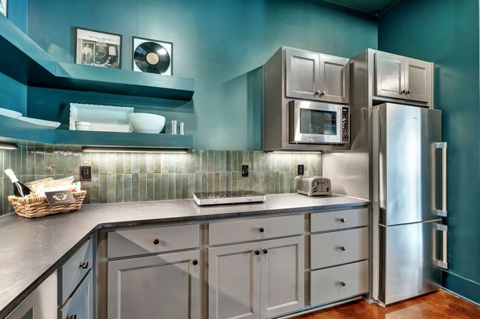 Studio B Suite at The Maddox: Inspired by Nashville Legends image 15