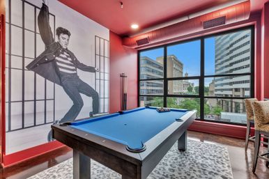 Elvis Penthouse at The Maddox: The King of Nashville Suites image 18
