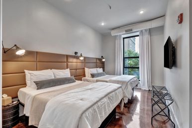 Lower Broadway Suite at The Maddox: The Ultimate Nashville Getaway image 2