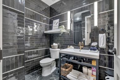 Elvis Penthouse at The Maddox: The King of Nashville Suites image 8