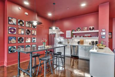 Elvis Penthouse at The Maddox: The King of Nashville Suites image 15