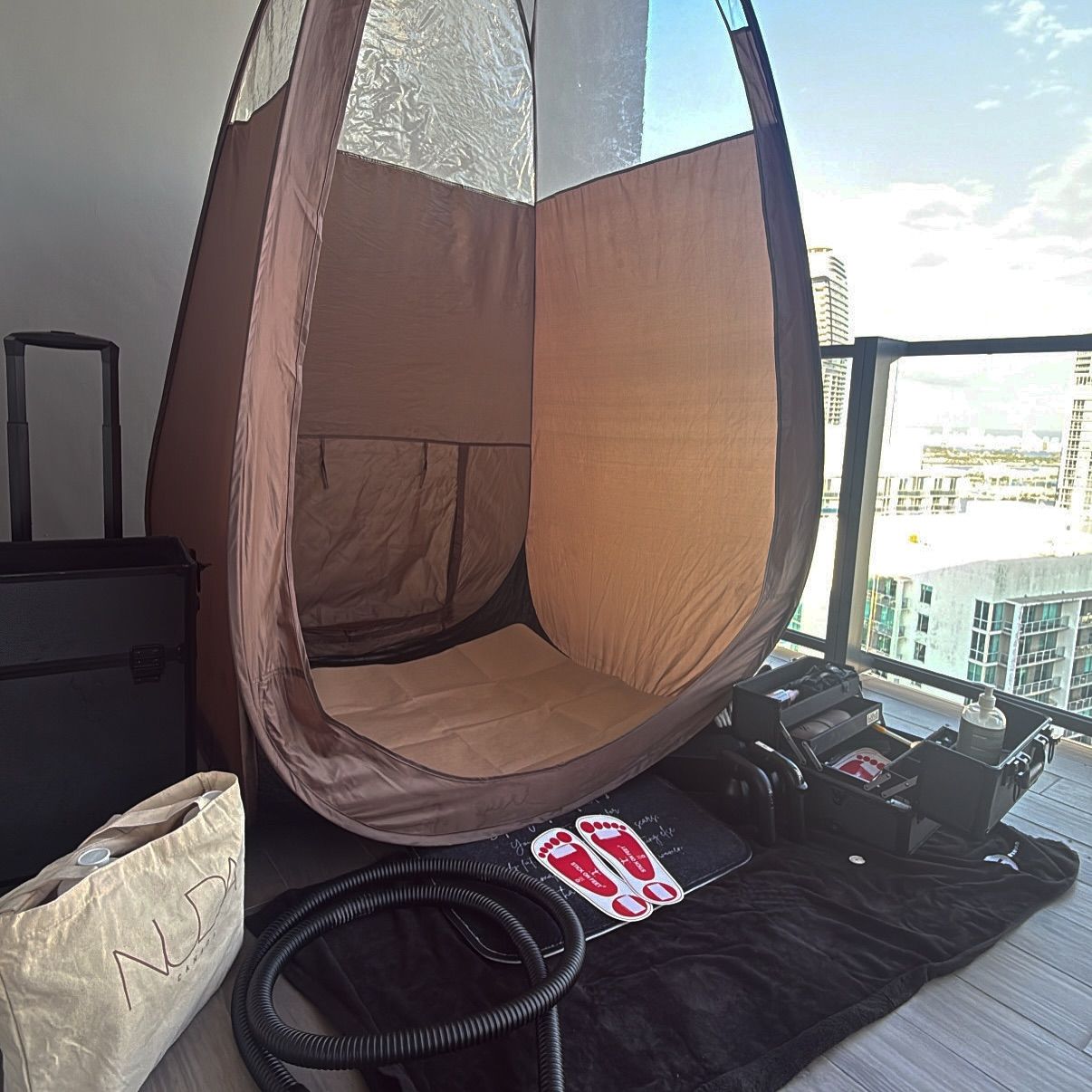 Mobile Spray Tan Experience with Morena Miami Tan image 4