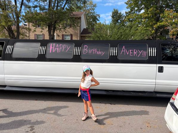 Party Limooo! The only "party bus" that comes to you! image 3