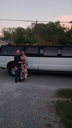 Nashville Karaoke Limo: Airbnb to Broadway and Back image 7
