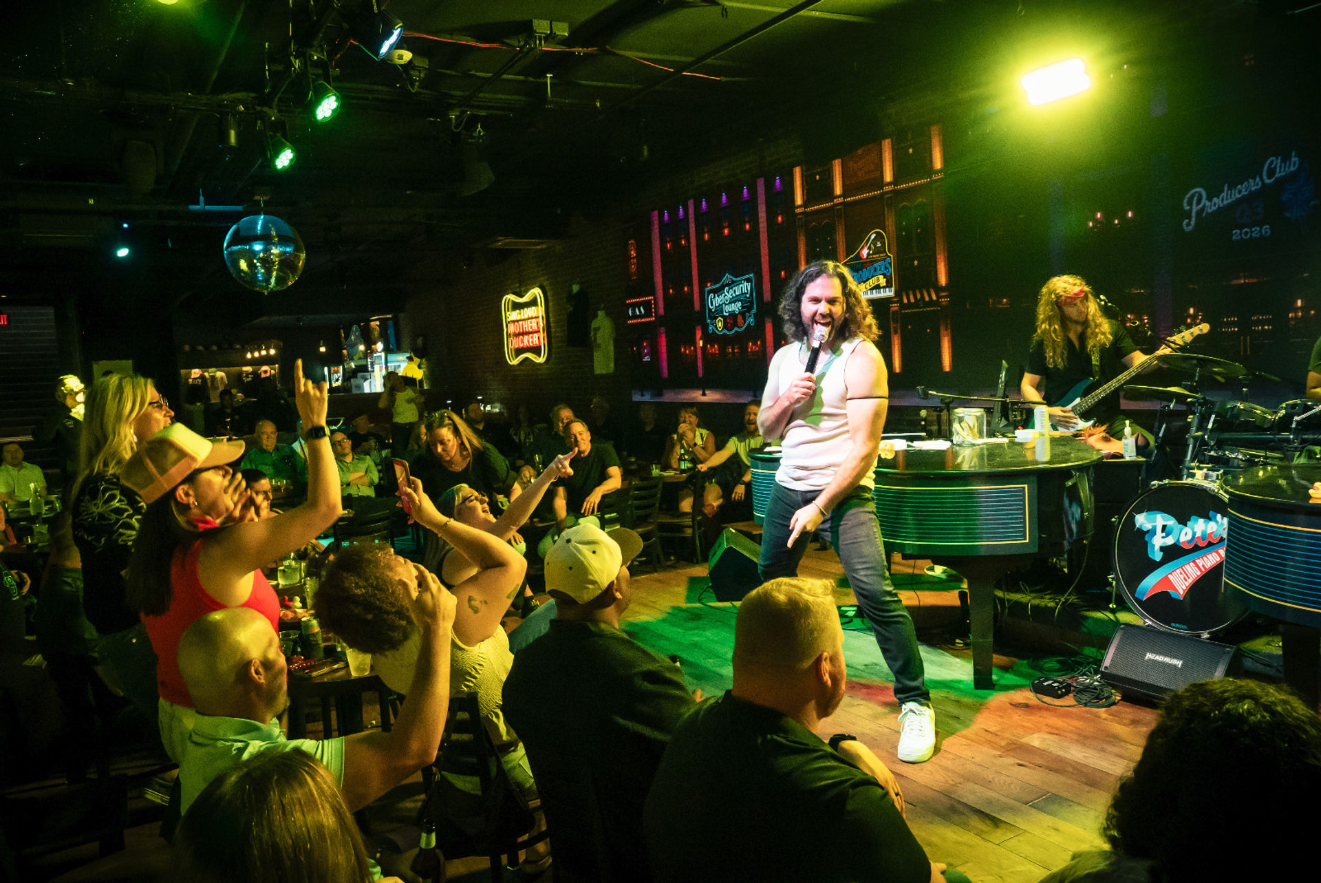 Pete's Dueling Piano Bar - Nashville image 1