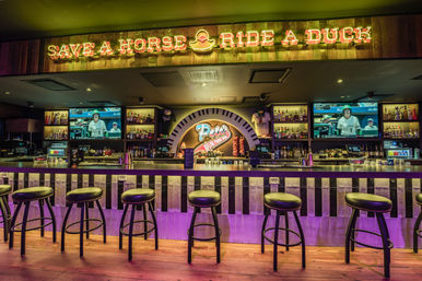Pete's Dueling Piano Bar - Nashville image 26