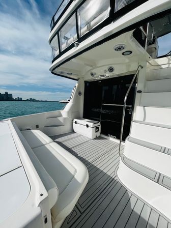 Luxury Private Yacht Charter on Lake Michigan Aboard the Eclipse (Up to 12 Guests) image 5