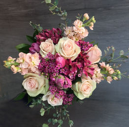 Luxury Floral DIY Bar complete with luxury vases to create your own stunning bouquet. image 2