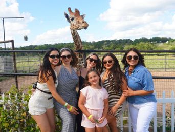 Fredericksburg Giraffe Experience & Wine Tasting image 4