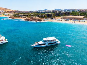 Private Luxury Yacht Bachelorette Party- All inclusive! image 5