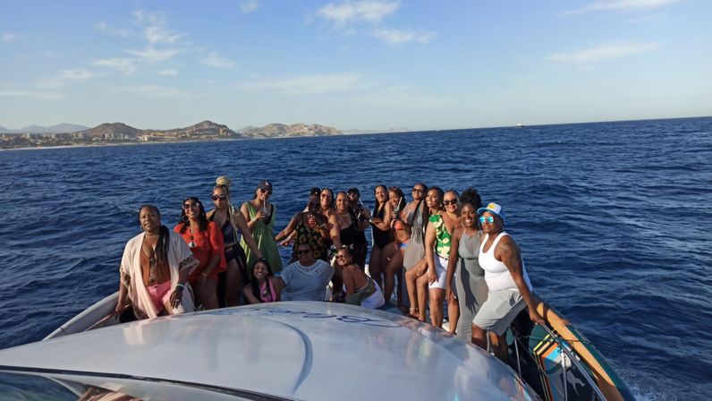 Luxury 75 Ft Mega Yacht in Cabo - All-Inclusive Charter for Up to 50 Guests image 15