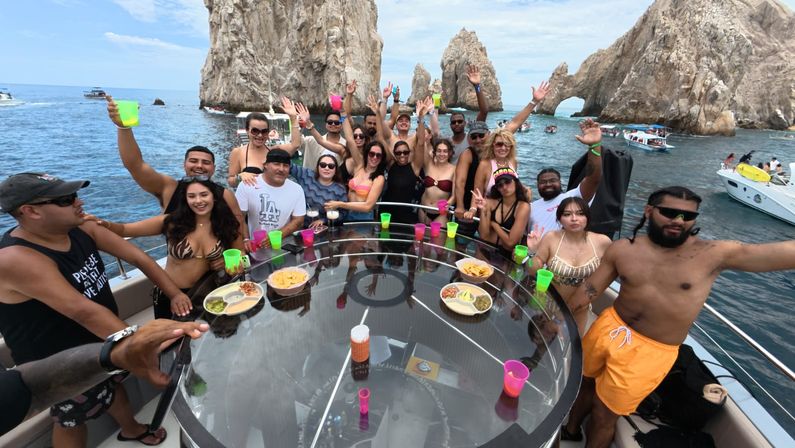 Private Bachelorette Fiesta! - Live DJ, All-inclusive Floating Beach Club - image 15