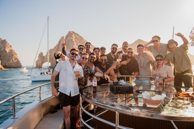Club on the Water with Live Dj, Mixologist, and Chef image 17