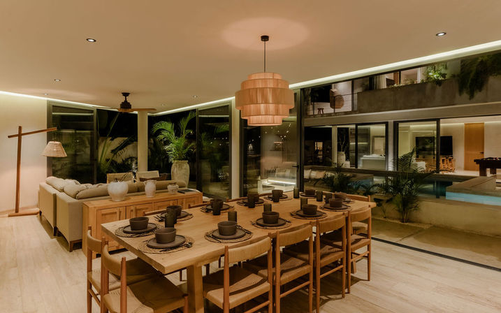 6BR Luxury Sky Lounge Estate - 4 Min to Beach image 26