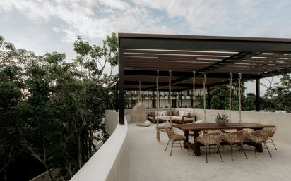 Caan Estate: Two Villas Combined into a Luxurious 10 BR Retreat with Concierge image 30