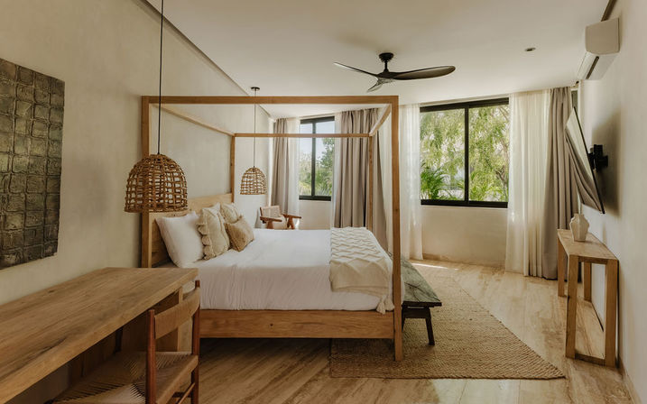 6BR Luxury Sky Lounge Estate - 4 Min to Beach image 28