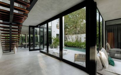 Villa Asha: Stylish Luxury in Gated Community image 5