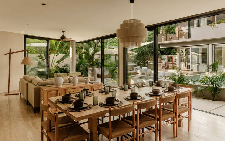 6BR Luxury Sky Lounge Estate - 4 Min to Beach image 25