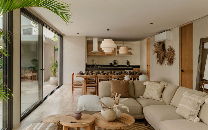 6BR Luxury Sky Lounge Estate - 4 Min to Beach image 22