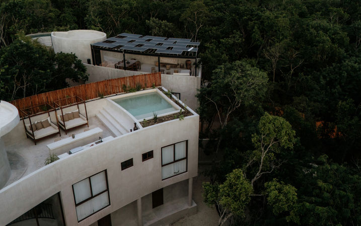 Caan Estate: Two Villas Combined into a Luxurious 10 BR Retreat with Concierge image 32