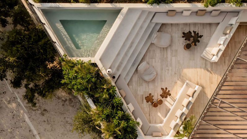 6BR Luxury Sky Lounge Estate - 4 Min to Beach image 13