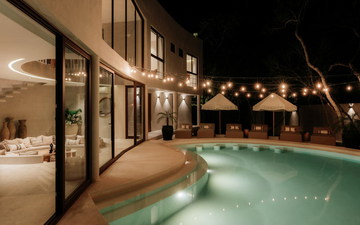 Caan Estate: Two Villas Combined into a Luxurious 10 BR Retreat with Concierge image 33