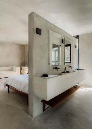 Villa Asha: Stylish Luxury in Gated Community image 11