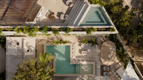 6BR Luxury Sky Lounge Estate - 4 Min to Beach image 2