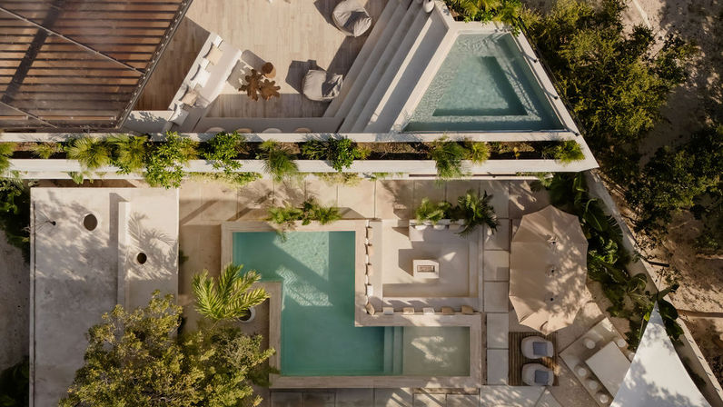 6BR Luxury Sky Lounge Estate - 4 Min to Beach image 2