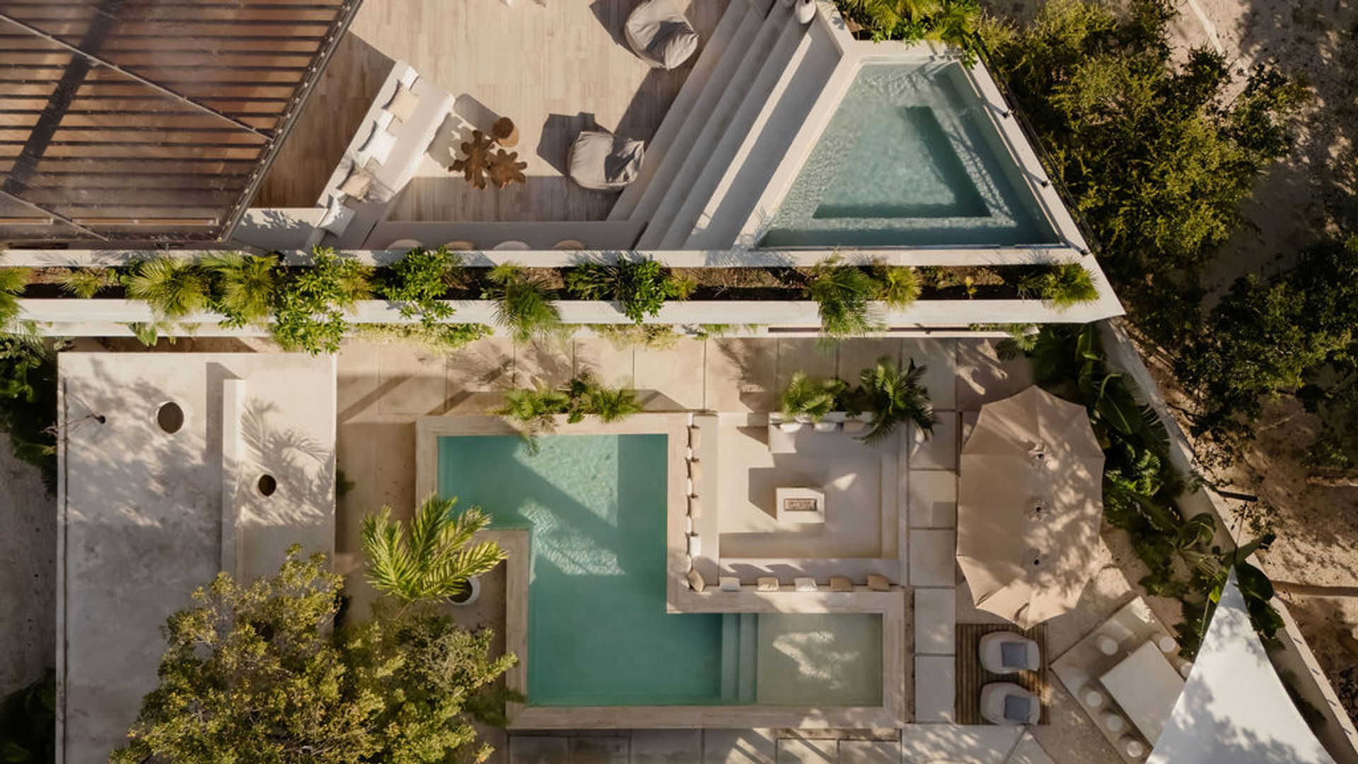 Private 6-Bedroom Tulum Villa With Rooftop Pool, 4 Min to Beach image 2